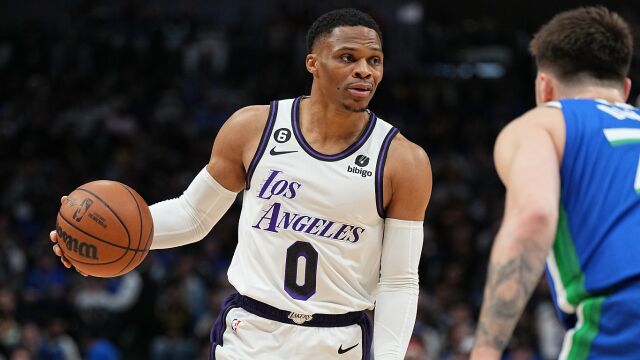 威斯布鲁克vs独行侠集锦 全场17分表现可圈可点