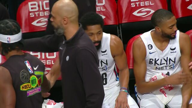 这球可太遗憾了！丁威迪窒息绝平logo shot超时不算