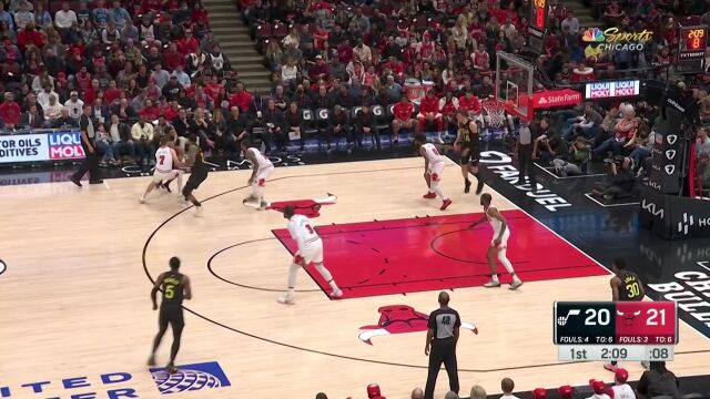 哪个中锋没有后卫心？庄神抢断反击一人快下打进加罚