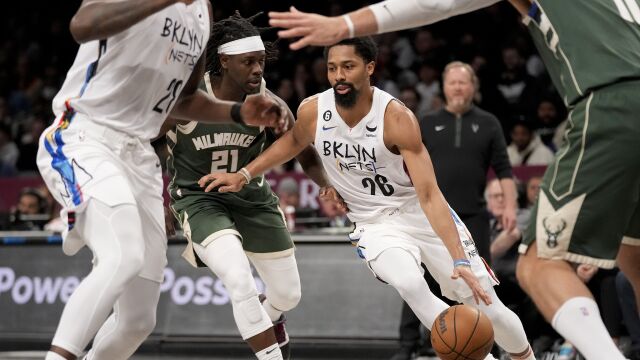 丁威迪vs雄鹿集锦 全场26+6+8全面发挥难挽颓势