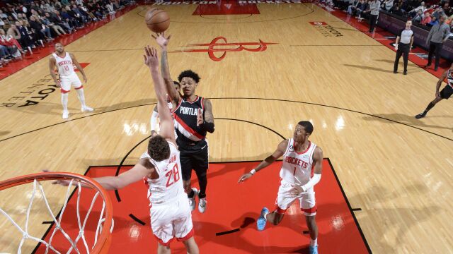 西蒙斯vs火箭集锦 全场32分21中11彰显高效