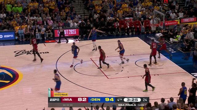 关键时刻顶住压力！约老师挺身而出连取四分稳定军心