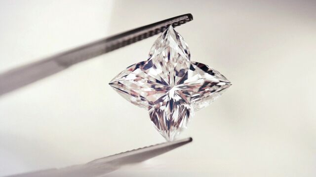 LV Diamonds系列珠宝:惊世星形切割,打破疆界