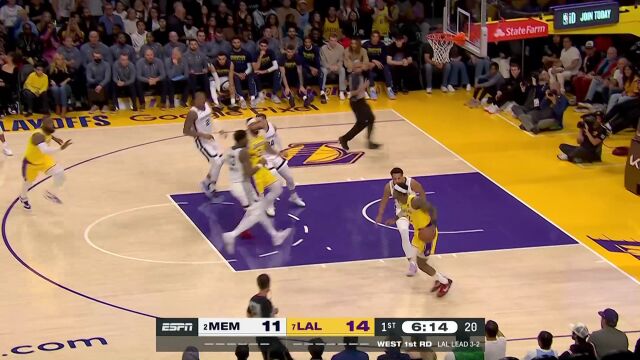 老而弥坚依旧无法阻挡 詹姆斯身先士卒连拿五分奠定优势