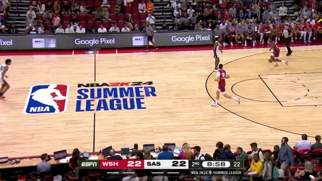 如入无人之境！昆顿-杰克逊灵巧跳步杀进篮下拿下两分