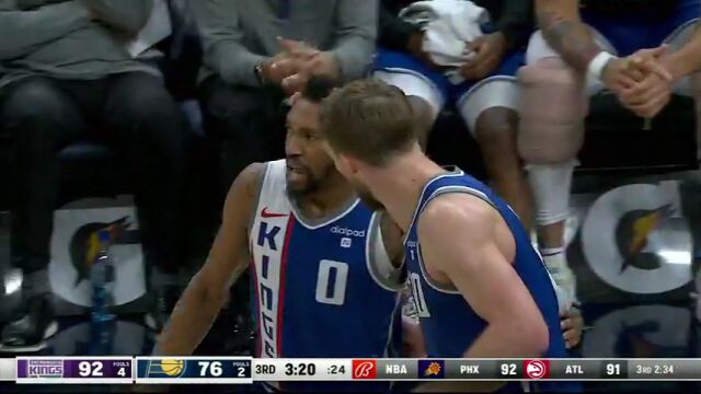 NBA常规赛：国王vs步行者英文原声全场回放