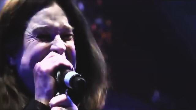 黑色安息日乐队现场演奏《Black Sabbath》