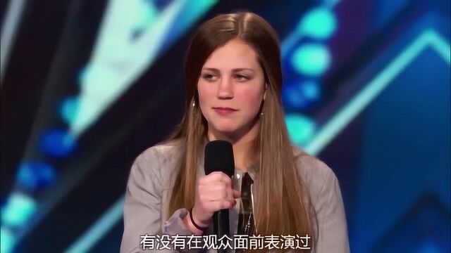 Julia说做音乐最有激情,从未在观众面前表演过