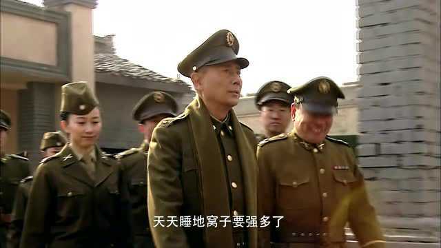 姚哥获知,军统杜月明率队从秦皇岛登入攻占了山海关