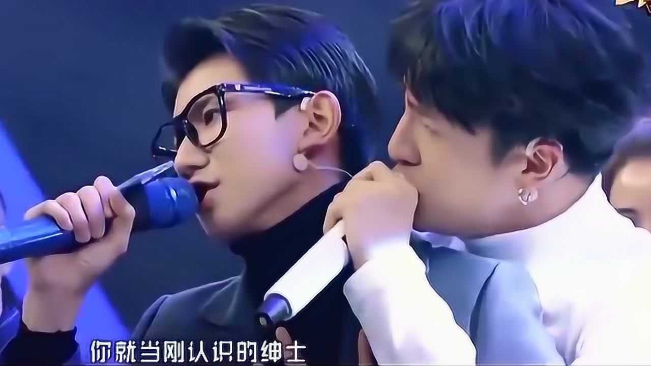 王源薛之谦合唱绅士现场观众满含眼泪这是发生了什么事情