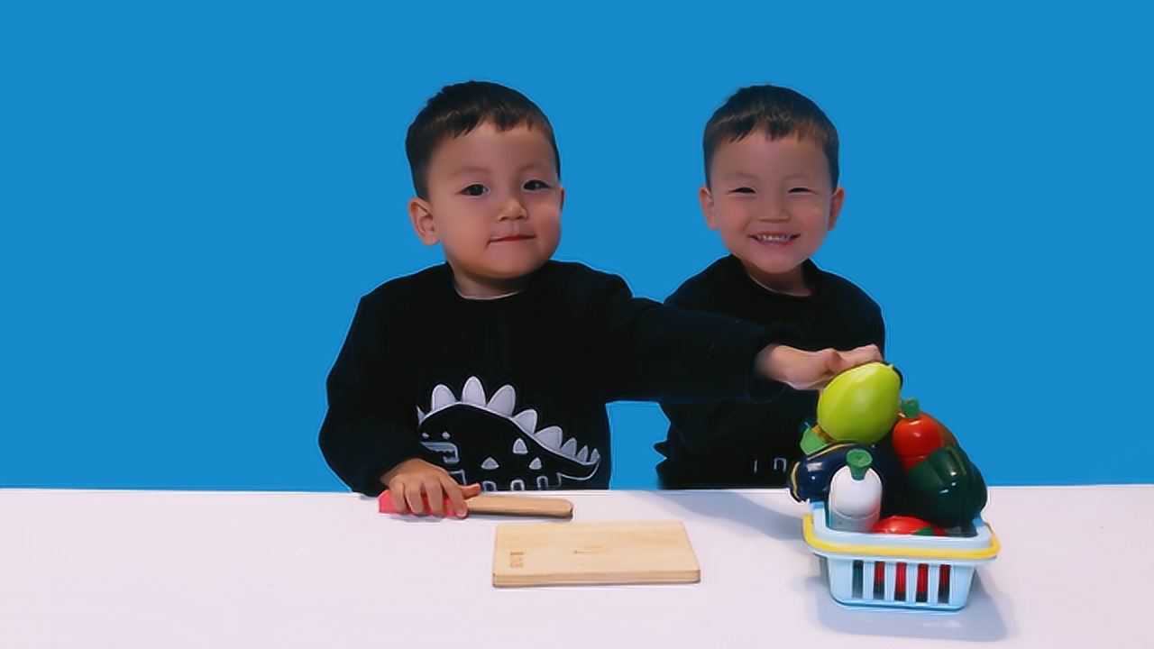 1280