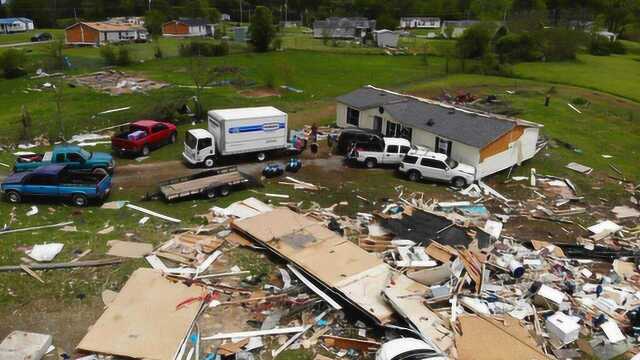 祸不单行!又一场天灾袭击美国本土,至少已造成32人死亡