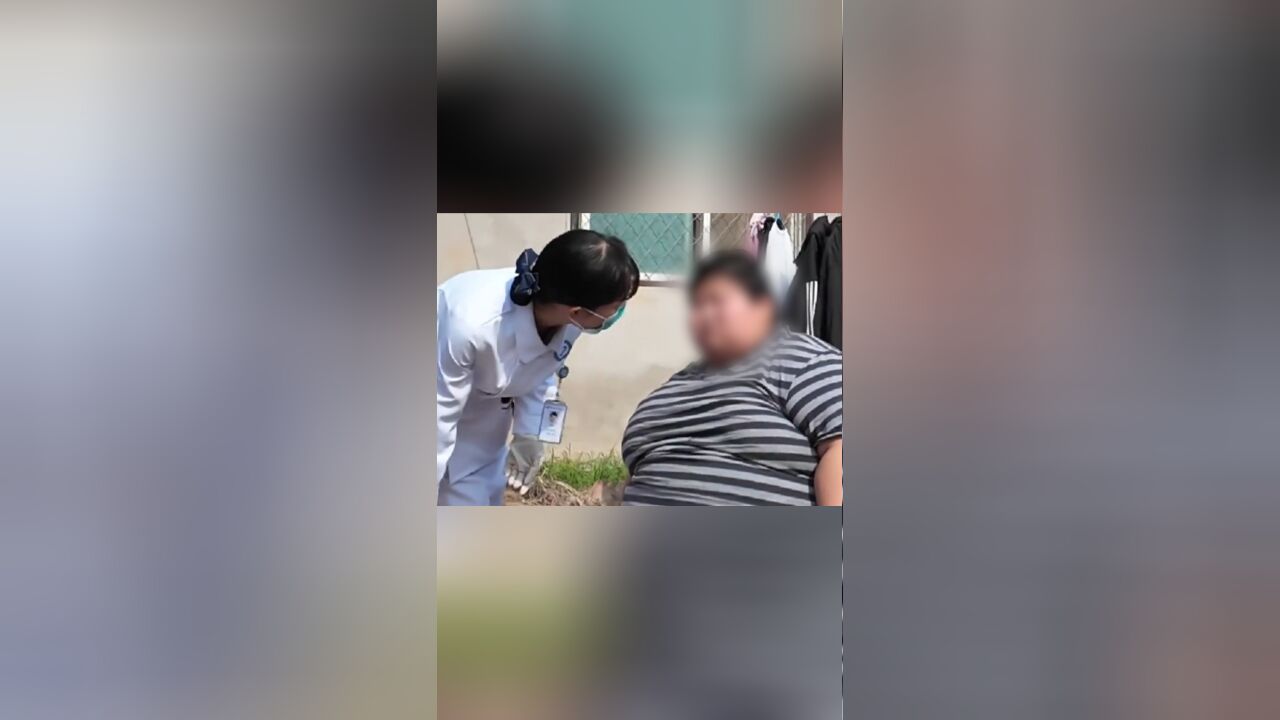 12岁女孩体重400斤曾被当地医生判“死刑”,1个月减重80斤保住命