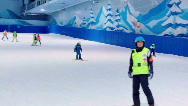 这是我第一次滑雪