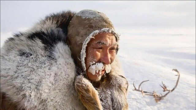 生活在雪橇车上的涅涅茨人,喜欢吃生肉,过着与世隔绝的生活!