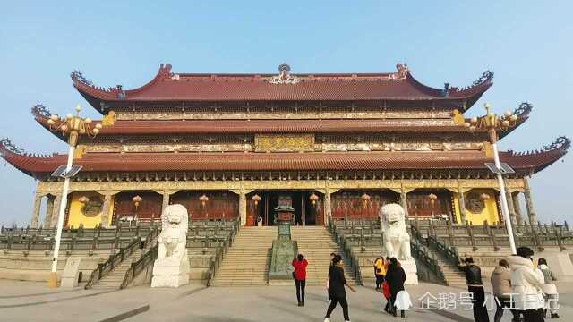 参观亚洲最大的禅院—南海禅寺,大雄宝殿曾获世界吉尼斯记录