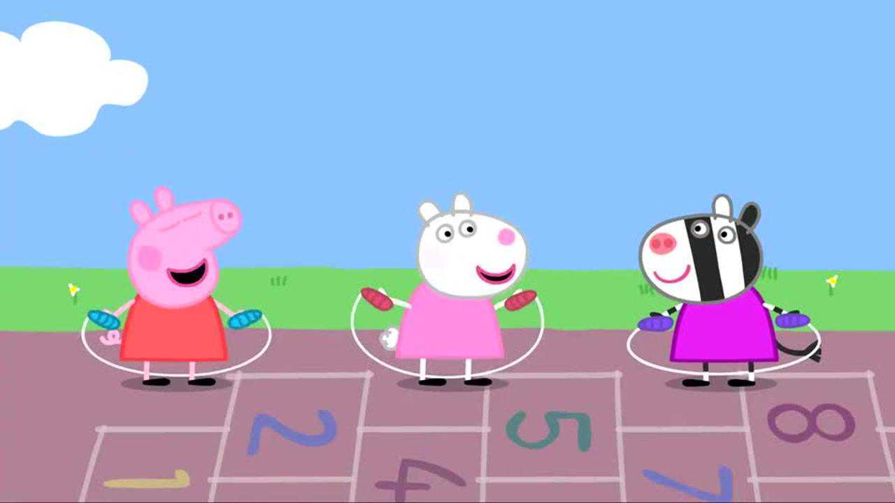 小猪佩奇佩奇跳绳一边唱一边跳还跟朋友比赛