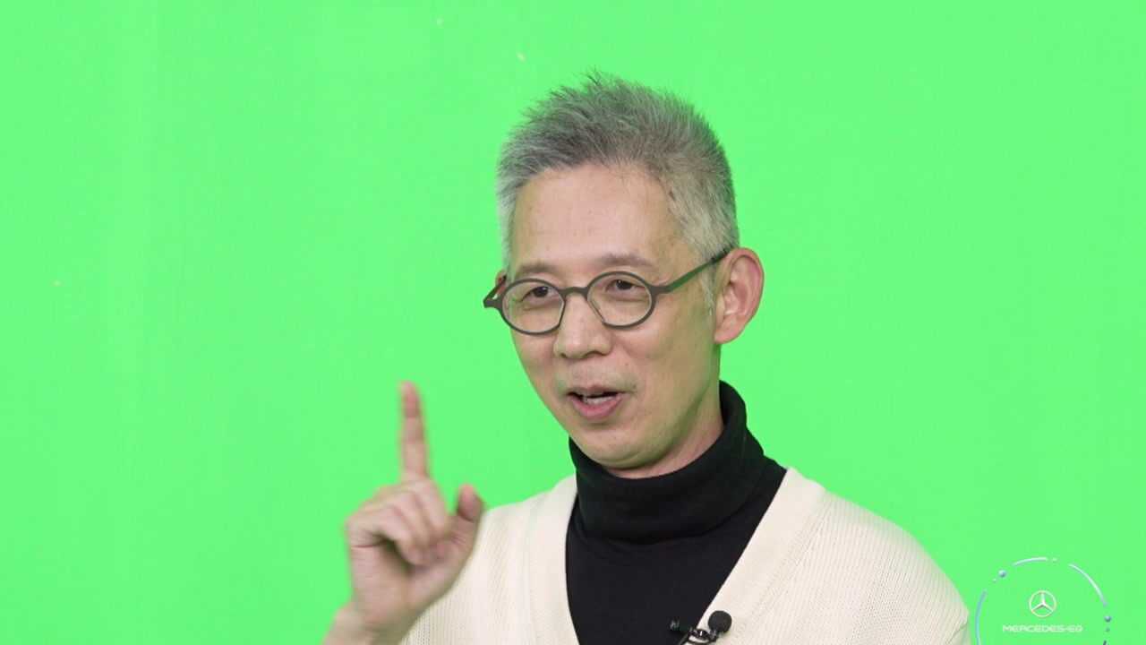 复旦大学教授蒋昌建即兴演讲,靠虚拟场景结合技术实时华丽舞台的搭建!