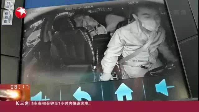 广东深圳:的哥自发组织车队 深夜无偿接送防疫人员