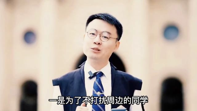 自带BGM的男人潘周聃,真实身份到底有多牛?