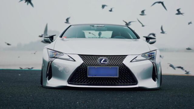 TDEMAND LEXUS LC500H