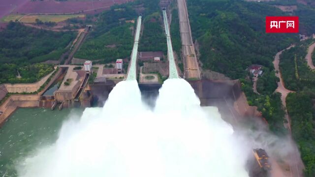 【黄河安澜】小浪底水利枢纽:人工清河 构筑“北国山水好风光”