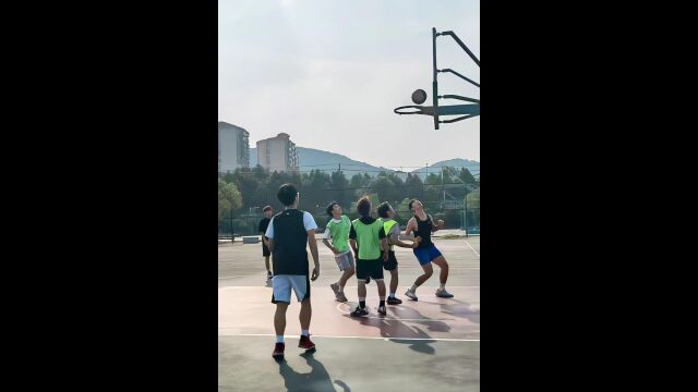 校园3v3 工管2101vs土安2224