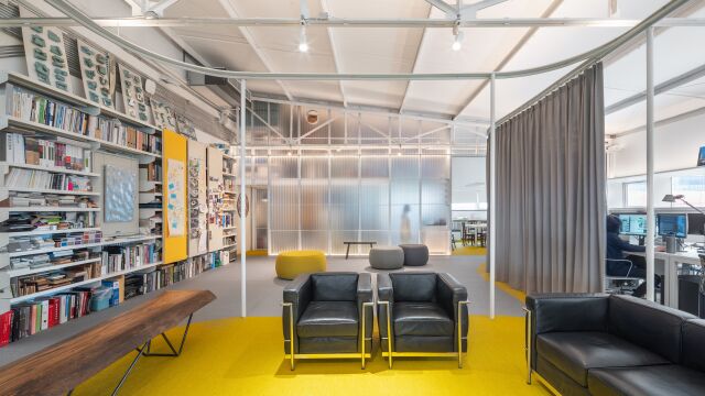 Crossboundaries Transformable Office