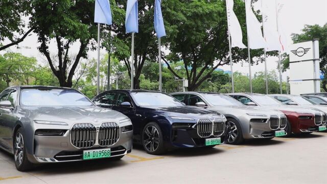 首次加持纯电驱动科技,BMW i7引领宝马集团加速驶向电动化未来