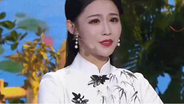 卓舒晨演唱《采薇》,褪去繁华,经典古风最动人