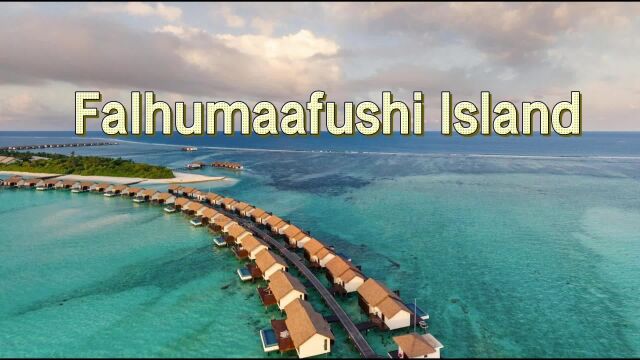 37 Falhumaafushi Island 被誉为“天堂海滩