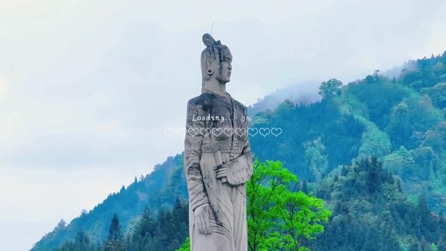 成都周边的避暑纳凉胜地,就在南宝山!还有落差高达300多米的大瀑布,让你忘却烦恼,只剩凉爽与畅快!