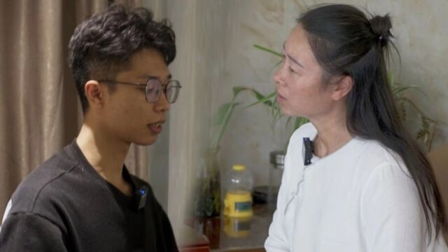 贵州14岁少年刺死霸凌者 陈泗翰:希望法律为我正名