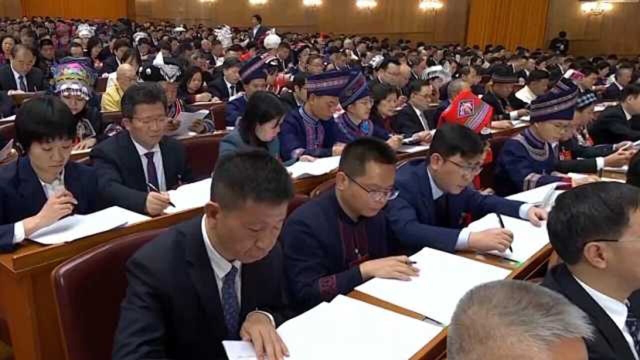 政府工作报告丨积极的财政政策要适度加力、提质增效