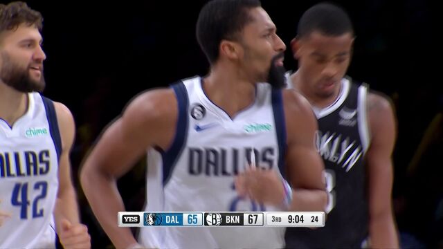 NBA常规赛：独行侠vs篮网 第3节中文解说回放