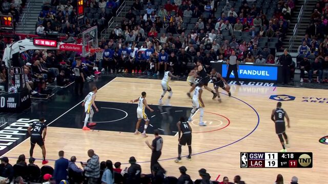 追梦自己都笑了 莱昂纳德干拔中投甩狙迎射格林