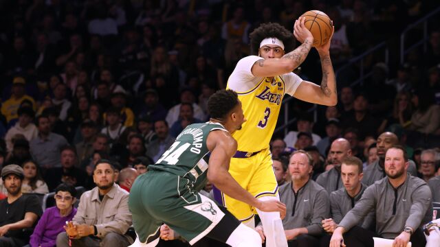 戴维斯vs雄鹿集锦 状态复苏独木难支空砍23+16