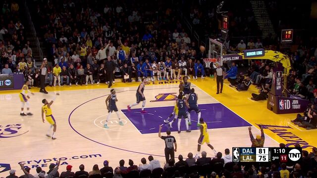 钉在原地！威少犀利变向对东契奇脚踝终结