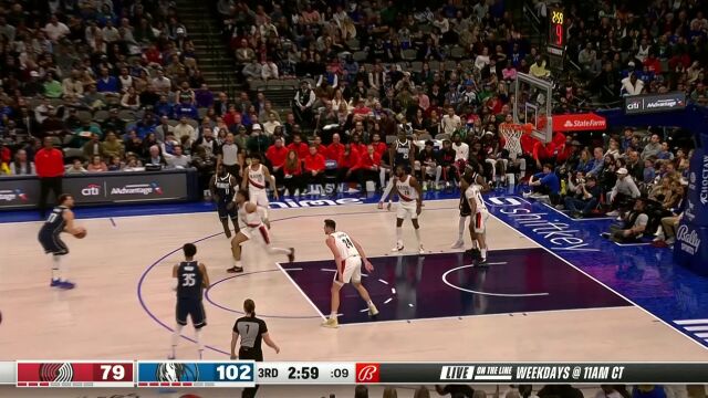 锁定今日十佳球！东契奇石破天惊暴力隔扣