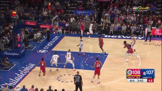 单场第21次助攻！哈登分球底角助哈里斯三分入网