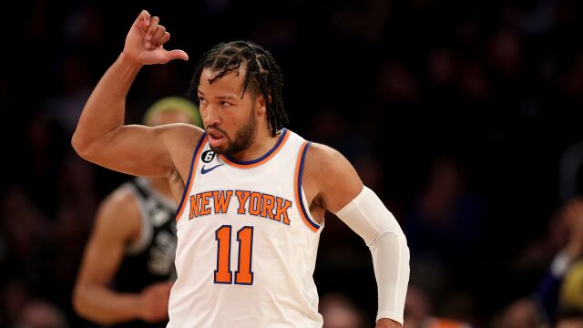 布伦森vs马刺集锦 砍下全场最高38分 关键时刻率发神威