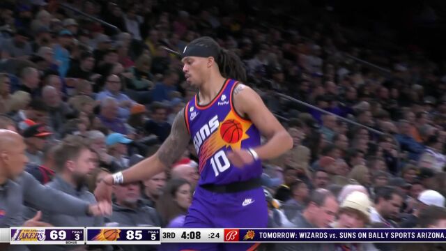 NBA常规赛：湖人vs太阳第3节 英文解说回放
