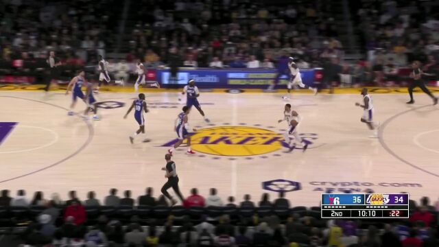 追平比分！詹姆斯仙人指路连线布朗