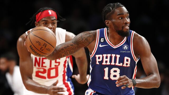 米尔顿vs篮网集锦 全场20+8带队大胜篮网