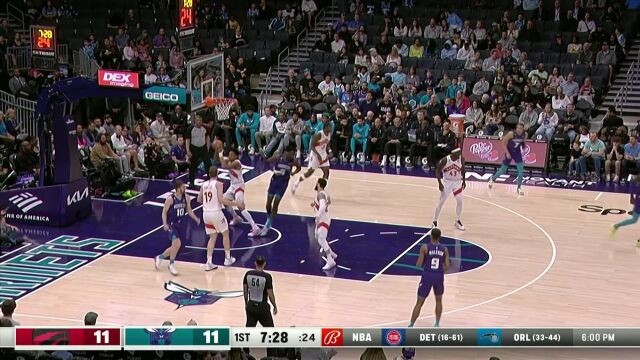 谁要跟你硬碰硬！米哈伊柳克潇洒回马枪智取两分