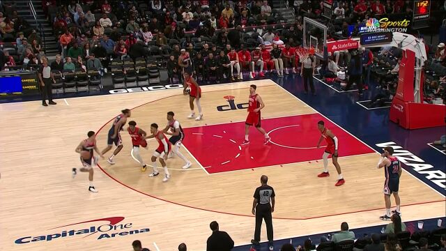 NBA常规赛：火箭vs奇才第3节英文原声回放