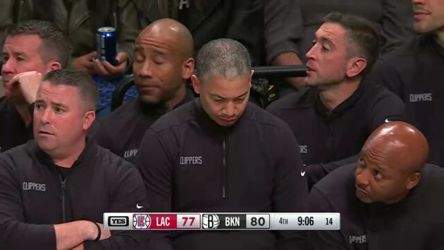 NBA常规赛：快船vs篮网第4节英文原声回放