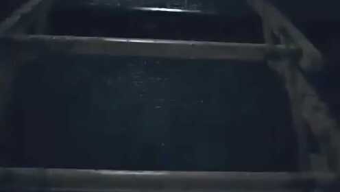 上传者:关淼爱宠物时 间:2018-03-11蛋蛋解说生化危机6第二期 古墓