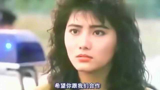 著名武打女星杨丽菁主演电影《皇家师姐之中间人》巾帼不让须眉!