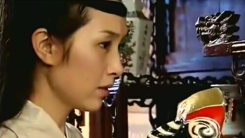 大将军来看云夫人，云夫人假装身体不适，想不到床上有个男人！